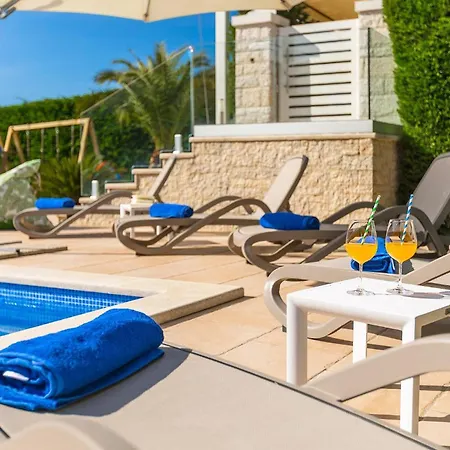 Anabel Holiday home
