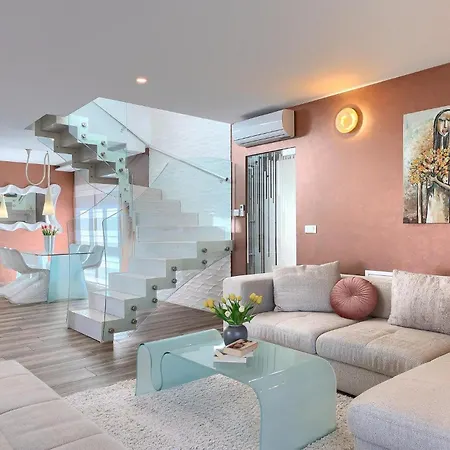 Anabel Holiday home *