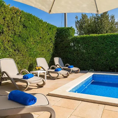 Anabel Holiday home *