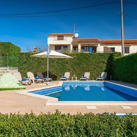 Anabel Holiday home Porec